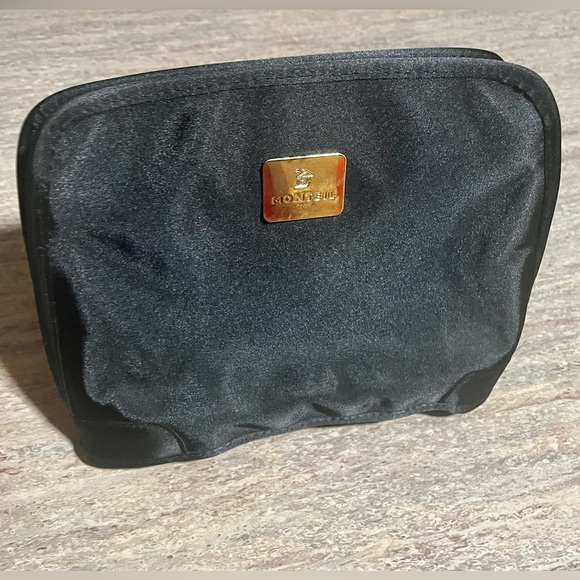 Monteil Paris cosmetic bag - Picture 1 of 15